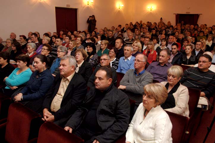 Tradicionalni bo�i�ni koncert 2014