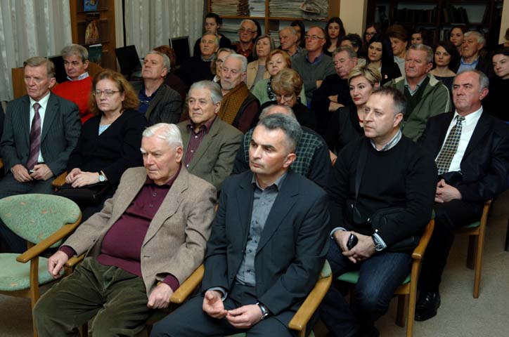 Kosinj - izvori hrvatske tiskane rije�i