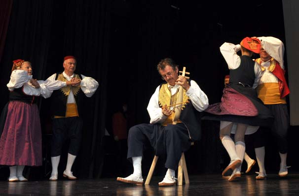 HKUD Istra iz Pirana